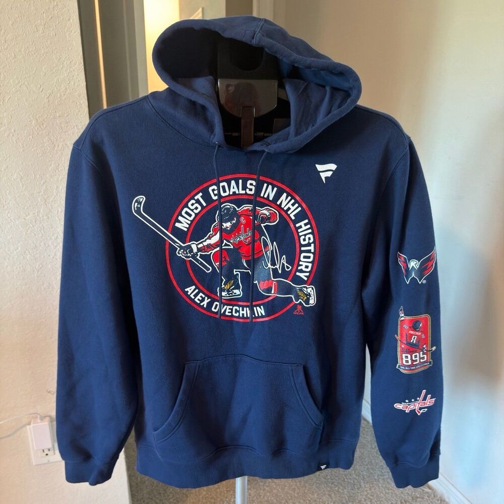 Alex Ovechkin Most Goals in NHL History Fanatics Graphic Hoodie Men’s Medium